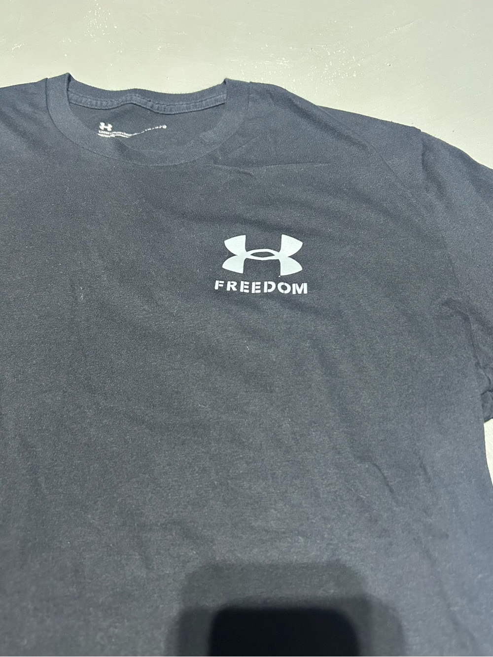 Under Armour Freedom Black Short Sleeve Shirt - Picture 2 of 7